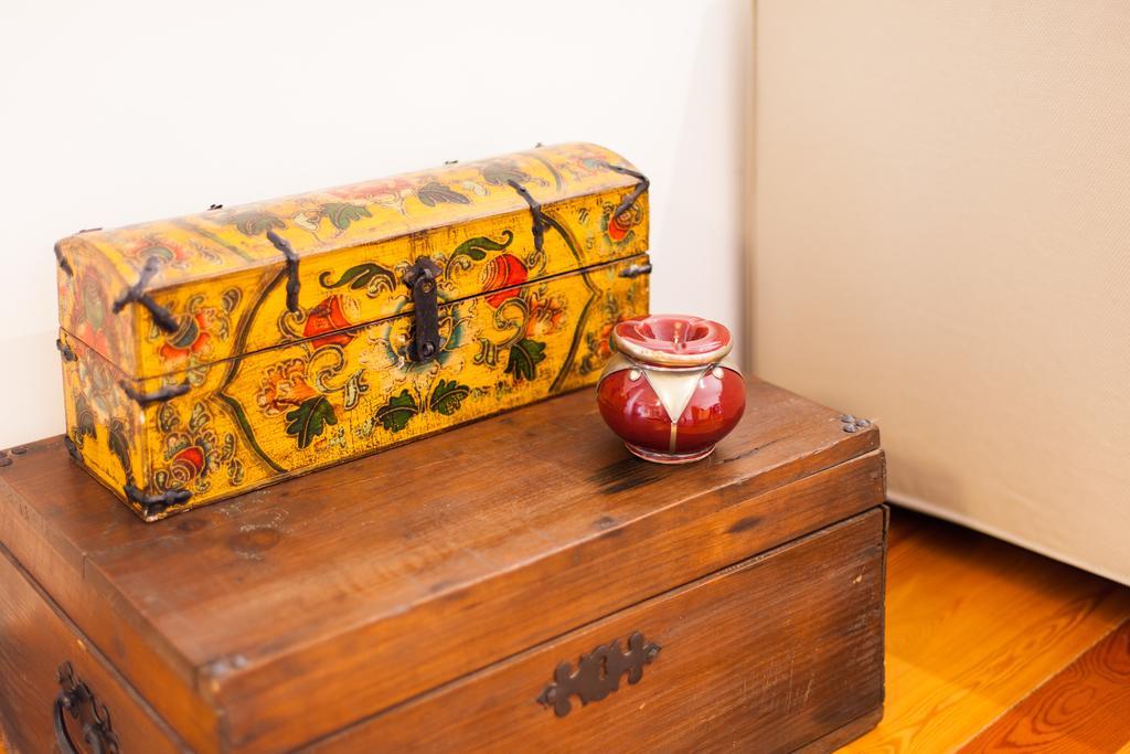 Apartamento Bairrus - Cathedral Lisboa